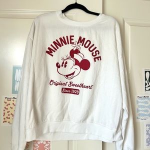 White Vintage-look Minnie Mouse oversized crewneck, red design, size: SML/MED